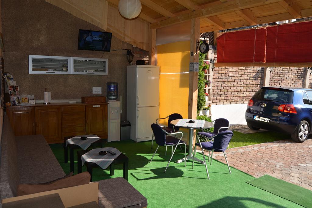 Hostel Denal Sarajevo Exterior foto